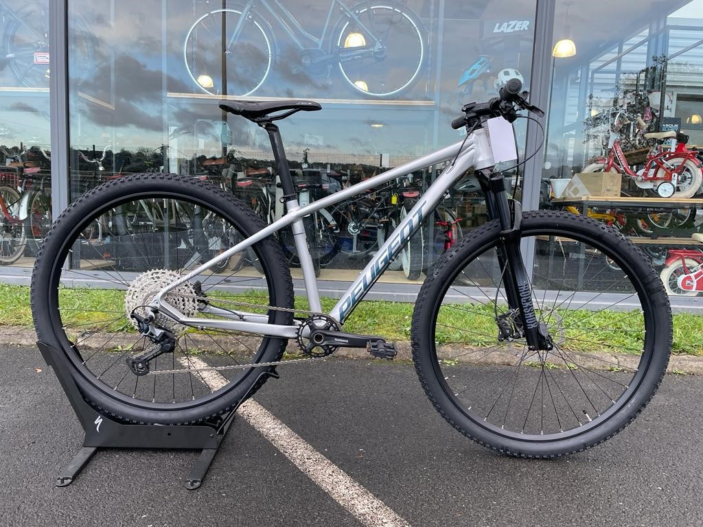 Vélo Peugeot Cycles en promotion